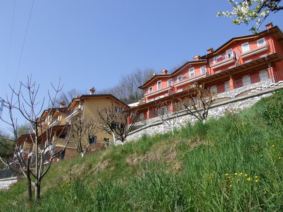 RESIDENZA IL POGGIO -ESTERNI 002.JPG